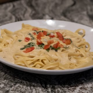 Fettuccini Alfredo